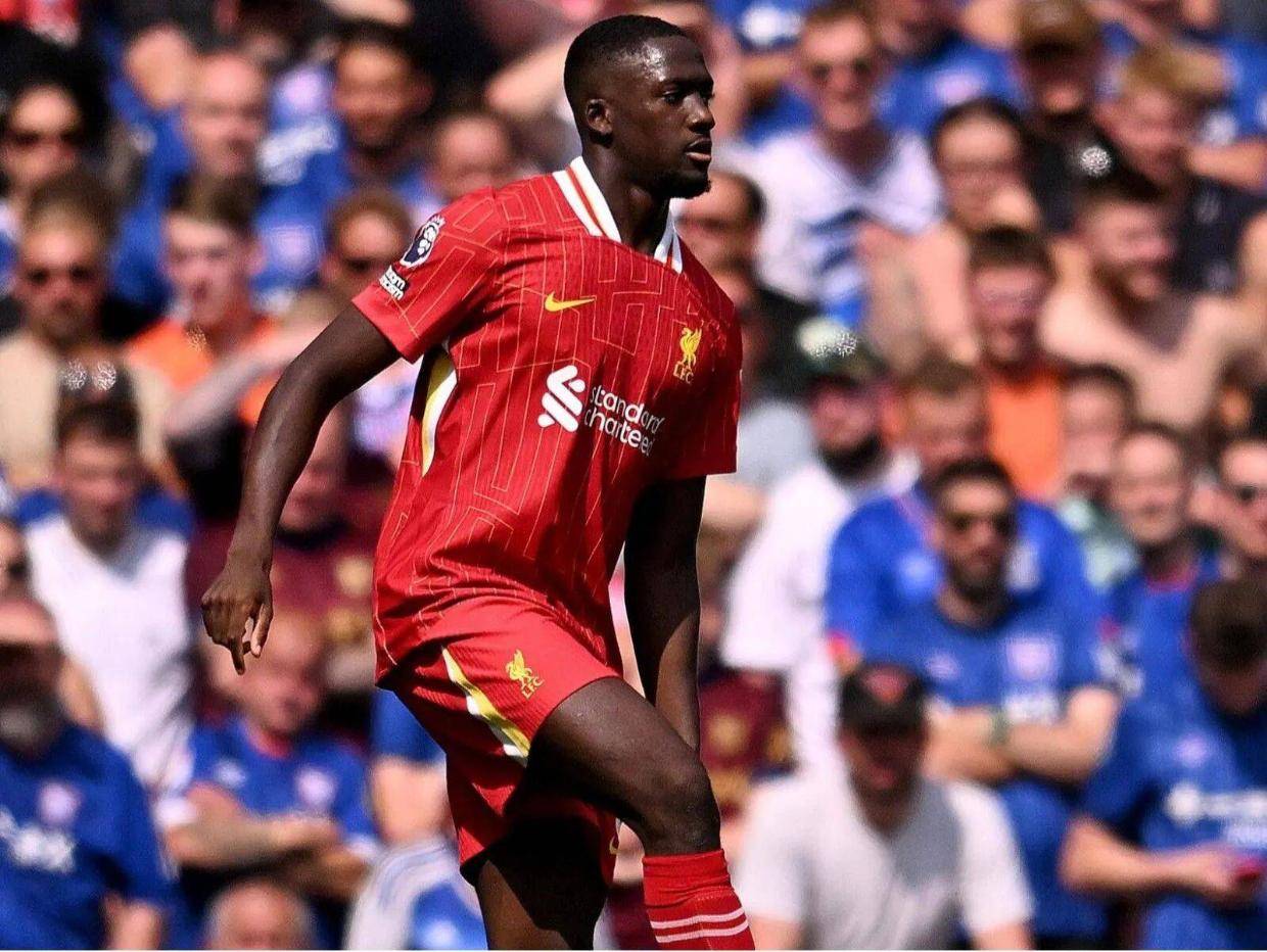 防线危机再度升级！24岁巨星三度受伤，利物浦冬窗引援迫在眉睫